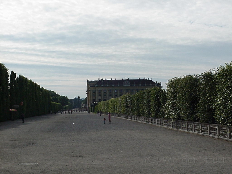 Castle In Vienna 5.jpg